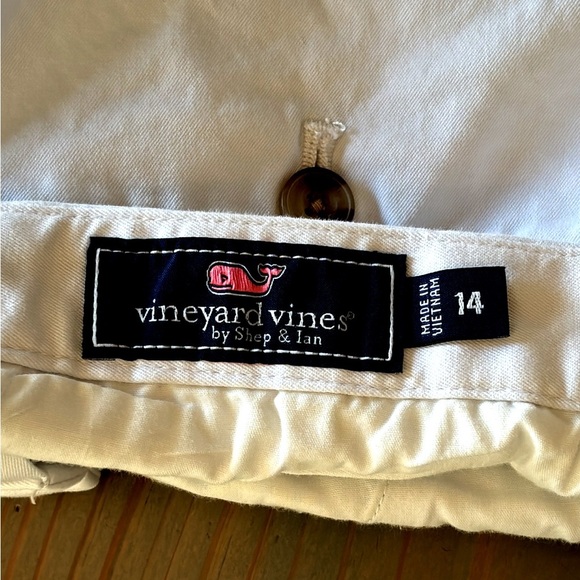Vineyard Vines Boy’s 9” Breaker Short in White Cap Size 14 - Picture 4 of 5